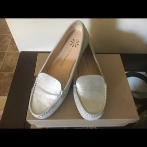 Comfy & Chic Isaac Mizrahi Moccasins